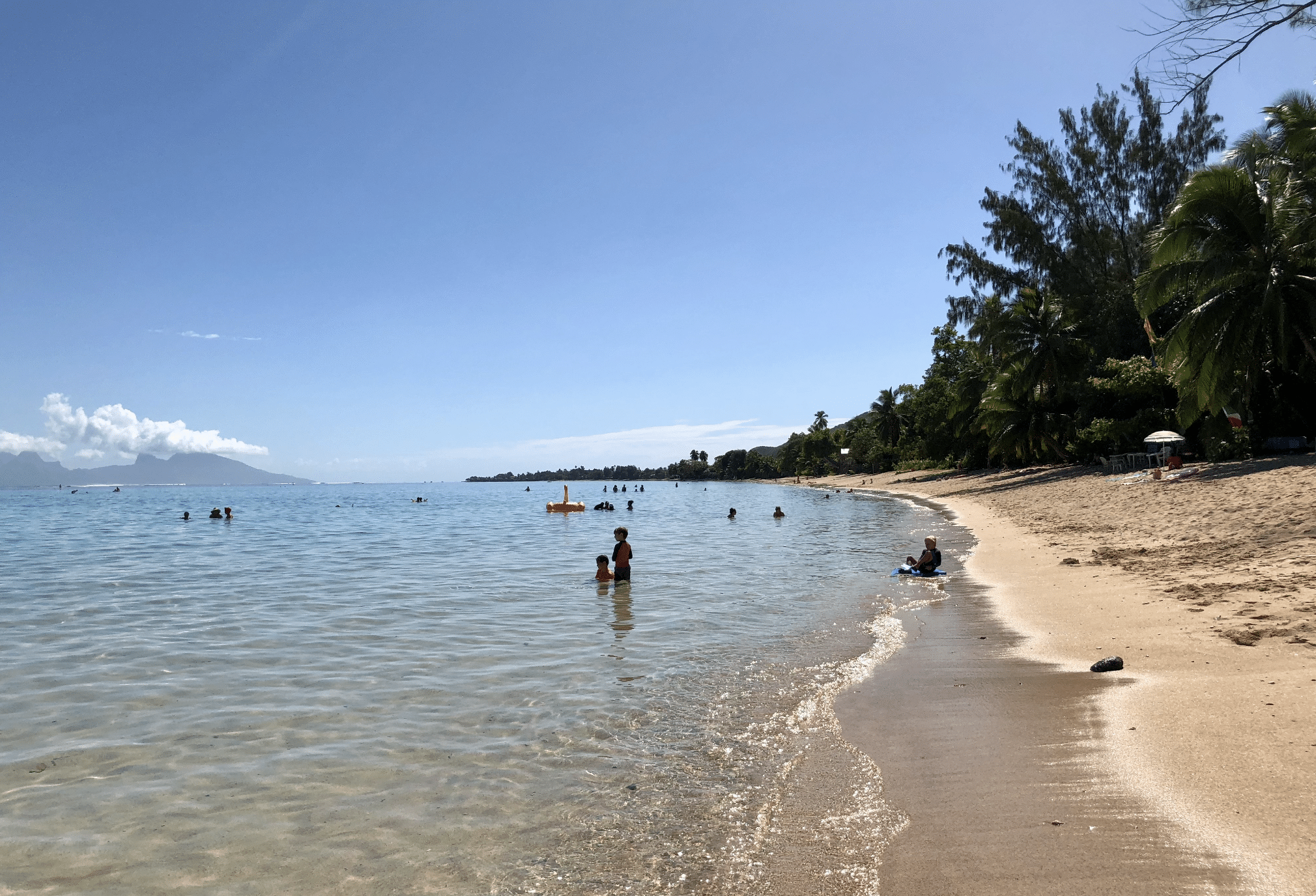 top 10 des choses a faire a tahiti : la plage de vaiava