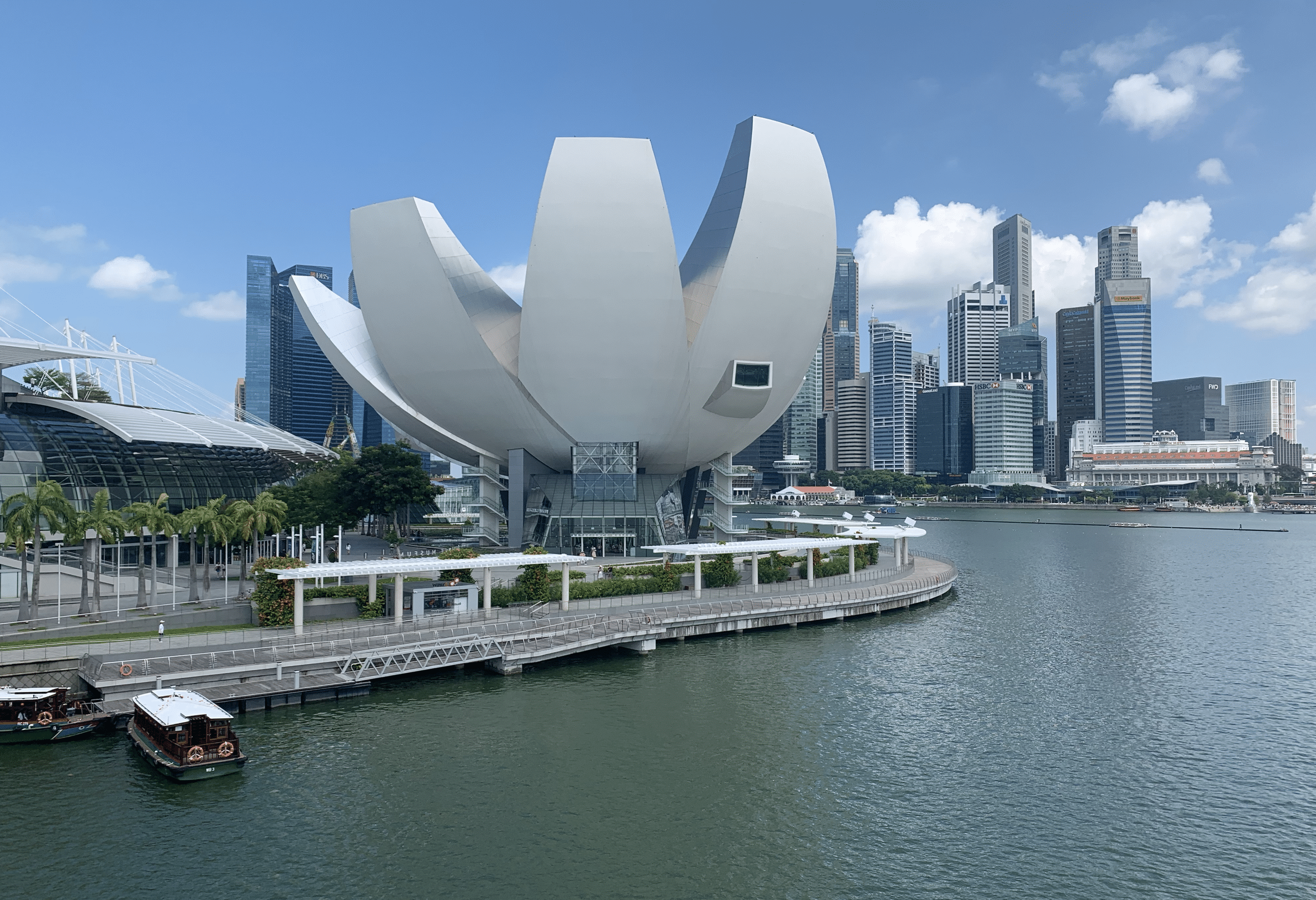 visiter singapour : la vue depuis l'helix bridge