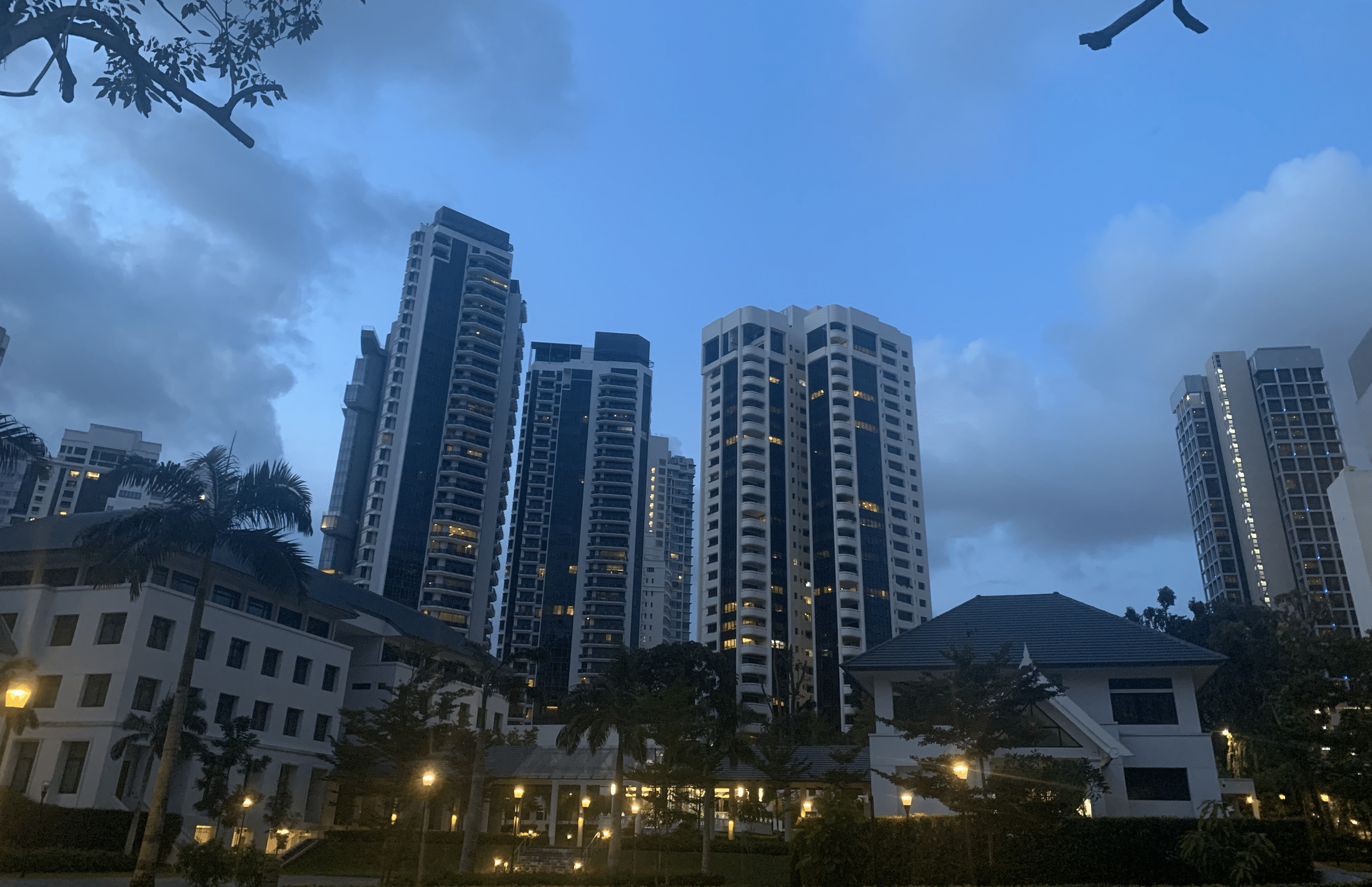 vue de singapour la nuit