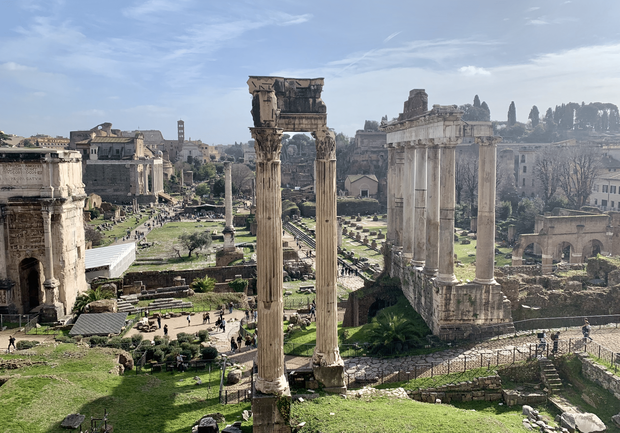 le forum romain a rome