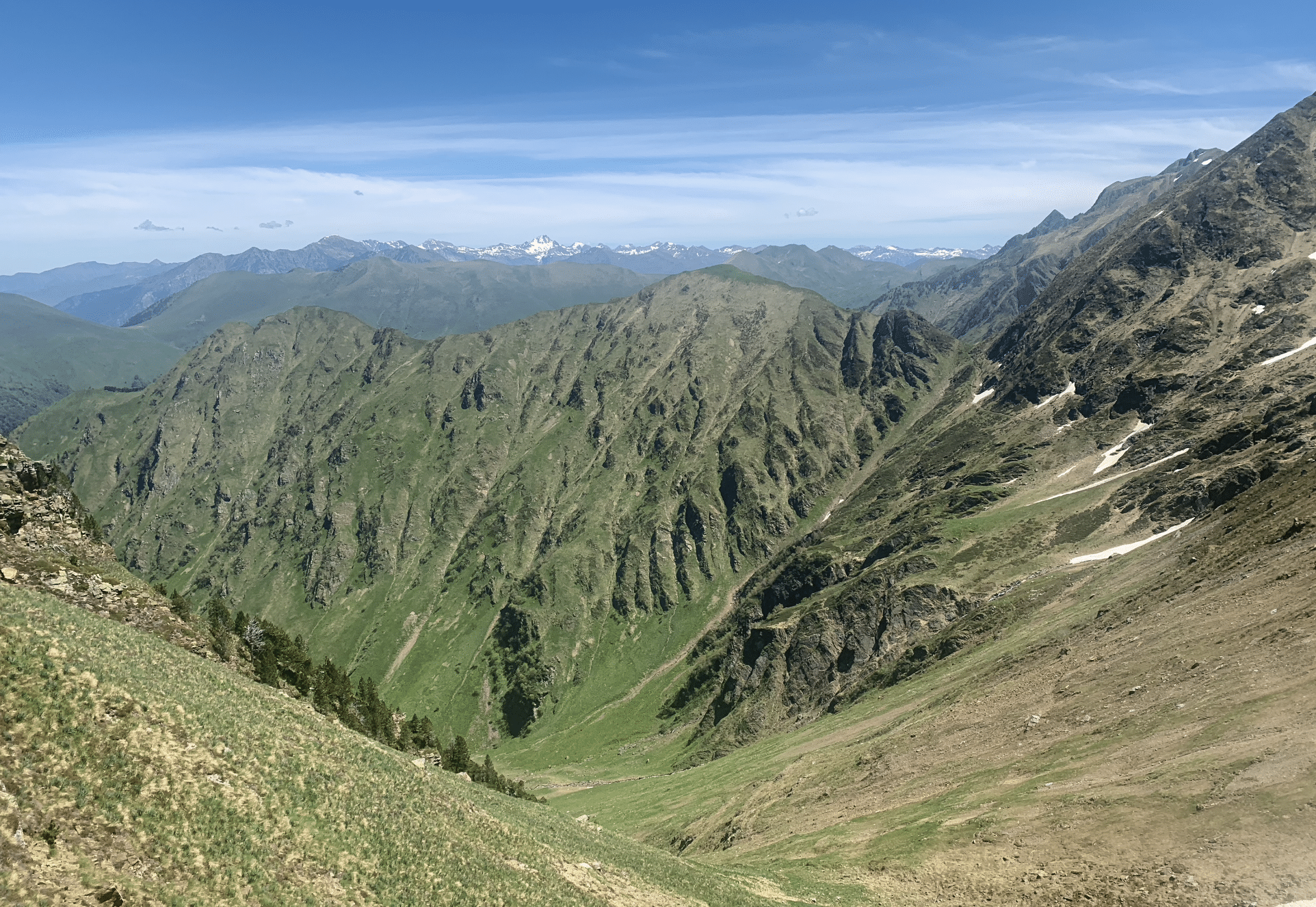paysage randonnee pyrenees