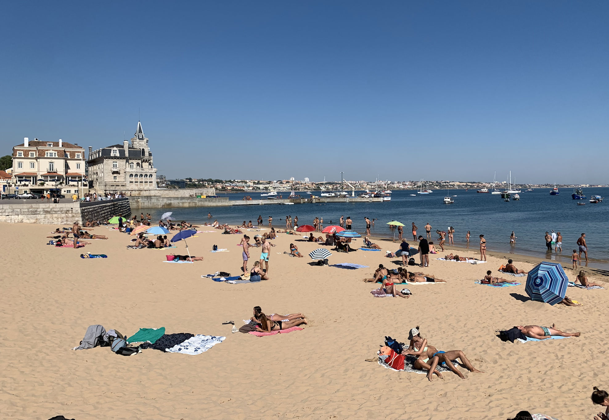 praia da ribeira au portugal