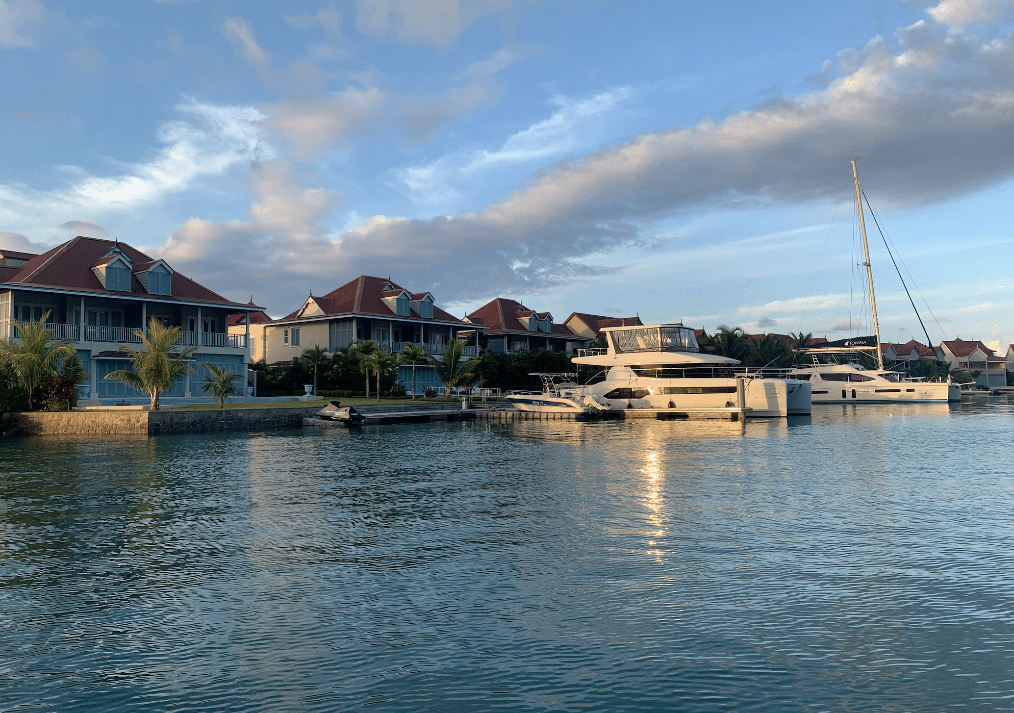 maisons sur l'ile d'eden island aux seychelles