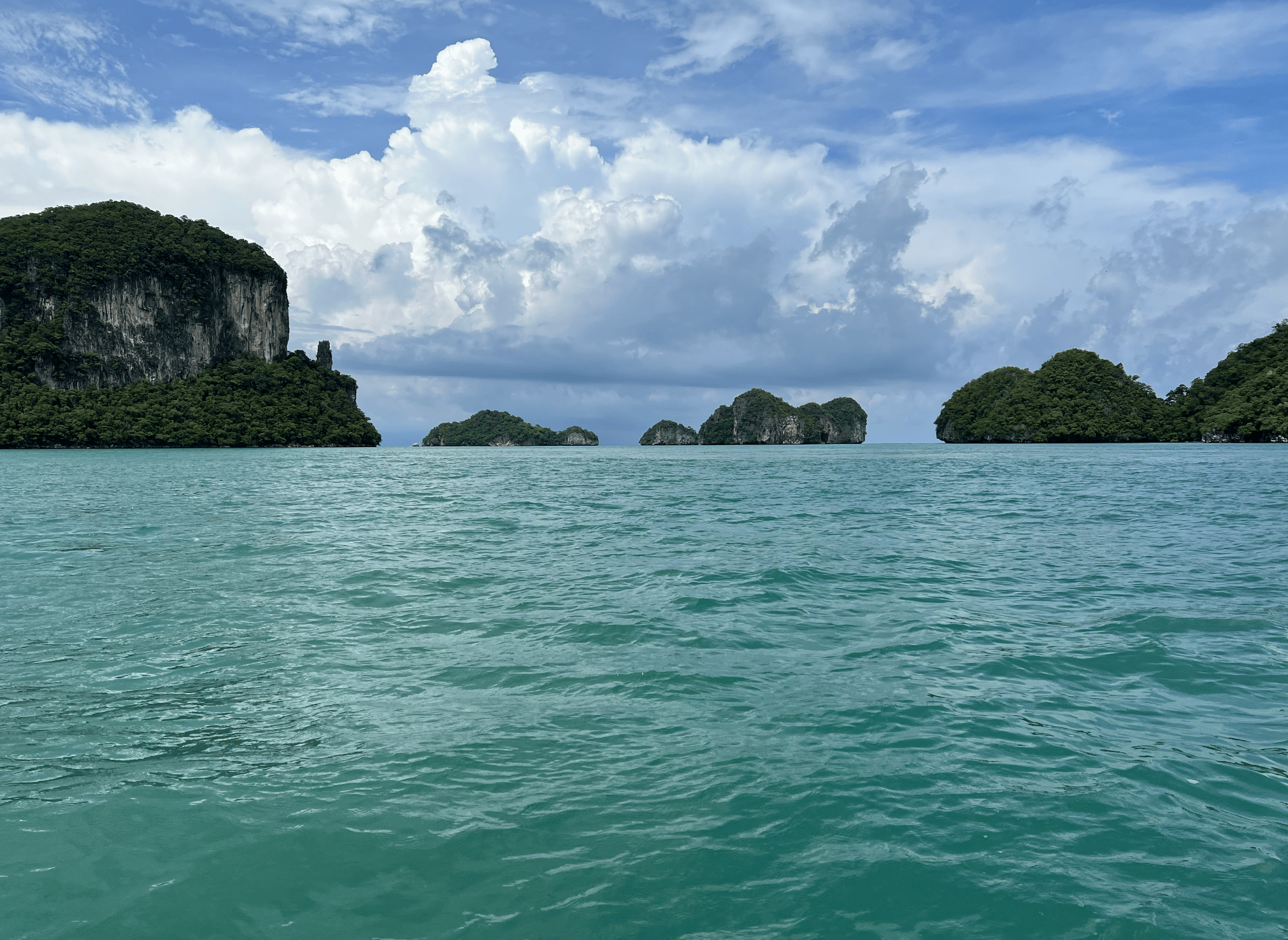 iles de l'archipel de langkawi en malaisie